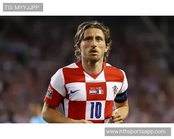 帕努奇盛赞莫德里奇球商超凡在意甲如同轻松踢球般自在 帕努奇盛赞莫德里奇球商超凡在意甲如同轻松踢球般自在