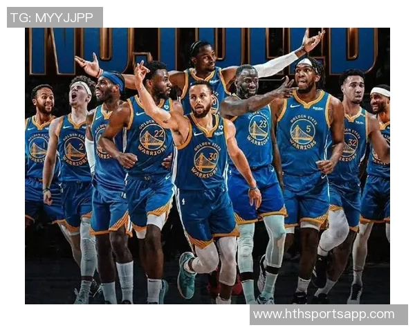 库里强调年轻球员的重要性呼吁全队以积极能量共同努力争胜 库里强调年轻球员的重要性呼吁全队以积极能量共同努力争胜