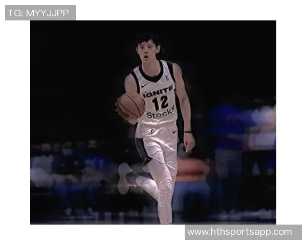 媒体人认为曾凡博不应被特别对待上场时间应适度减少