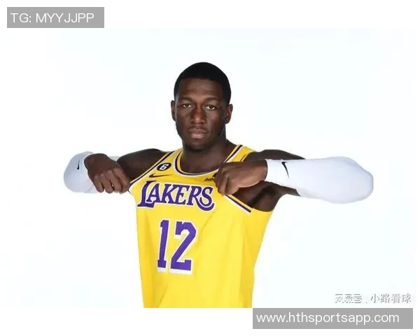 22-23赛季湖人队七名球员现身欧洲纳恩和加布里埃尔引人关注