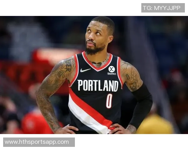 利拉德调侃能否重返大学篮球赛场再战一年引发热议 利拉德调侃能否重返大学篮球赛场再战一年引发热议