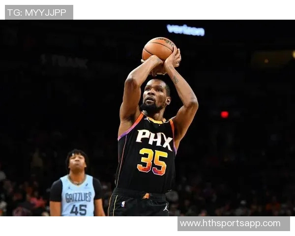 杜兰特谈超远三分投篮的心理影响与比赛中的挑战感受